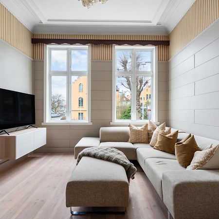 Апартаменты Experience The Luxury Lifestyle 100M From Bryggen! Берген Экстерьер фото