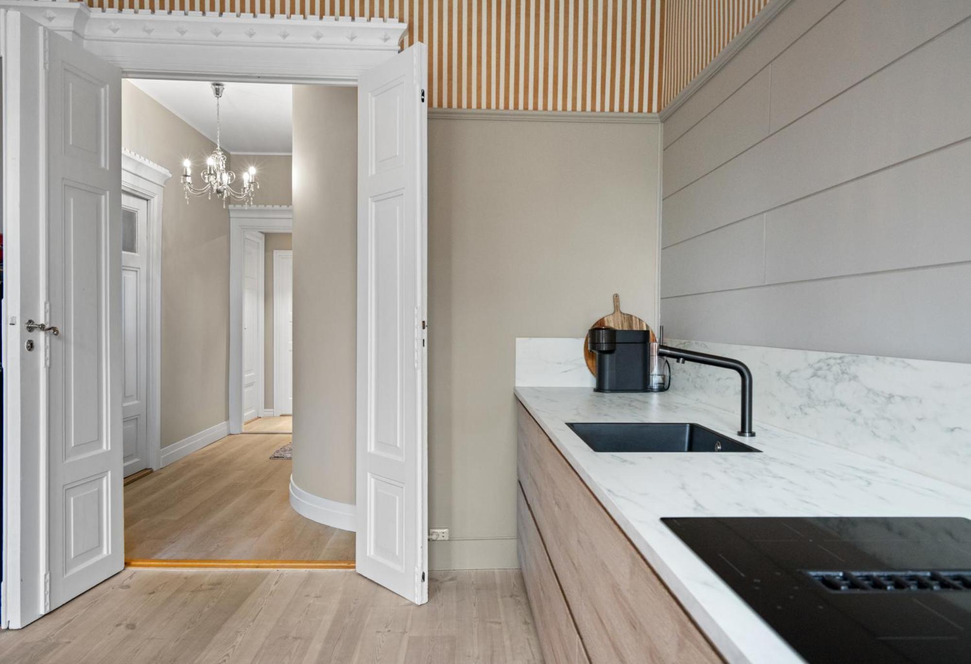 Апартаменты Experience The Luxury Lifestyle 100M From Bryggen! Берген Экстерьер фото